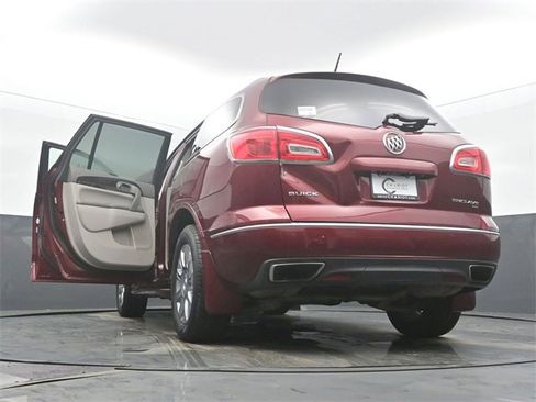 Used 2017 Buick Enclave Leather w/ Trailering Package image 62