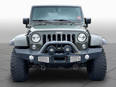 Used 2015 Jeep Wrangler Unlimited Sahara w/ Dual Top Group AWD/4WD image 4