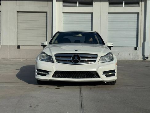 Used 2012 Mercedes-Benz C 350 Sport image 4
