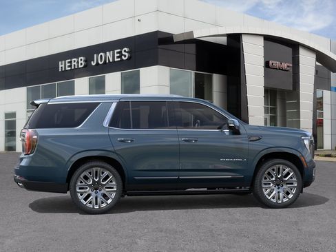 New 2026 GMC Yukon Denali Ultimate AWD/4WD image 5