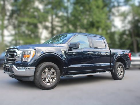 Used 2022 Ford F150 XLT w/ Equipment Group 302A High AWD/4WD image 3