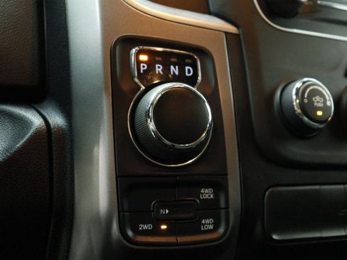 Used 2022 RAM 1500 Warlock AWD/4WD image 15