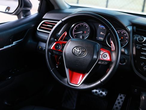 Used 2018 Toyota Camry SE w/ Audio Package image 36