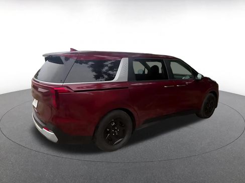 Used 2026 Kia Carnival FWD image 15