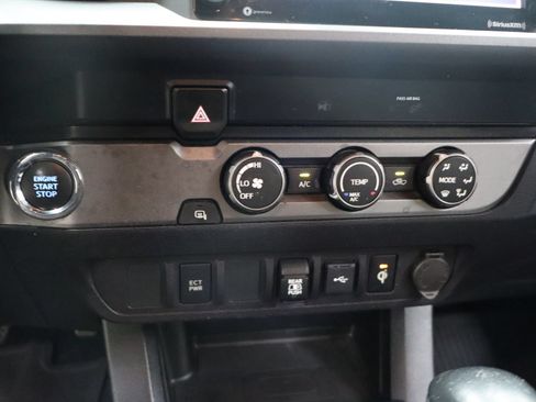 Used 2020 Toyota Tacoma TRD Sport RWD image 20