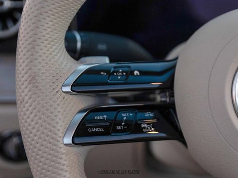 Used 2023 Mercedes-Benz E 450 Cabriolet image 32