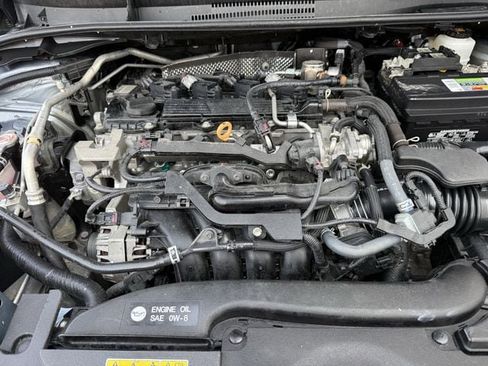 Used 2024 Toyota Corolla LE image 33