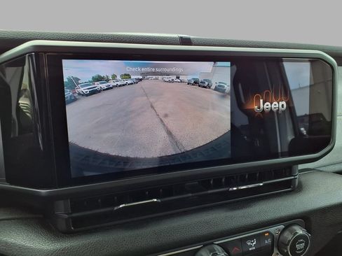 Certified 2025 Jeep Wrangler Unlimited Sport AWD/4WD image 6