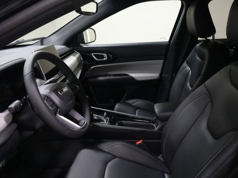 New 2026 Jeep Compass Limited AWD/4WD image 9