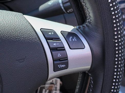 Used 2009 Saturn Sky w/ Premium Trim Package RWD image 35