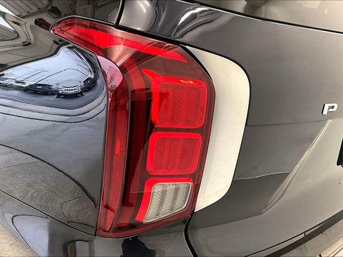 Used 2023 Hyundai Palisade Limited image 32