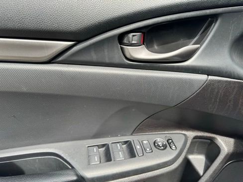 Used 2021 Honda Civic Sport image 21