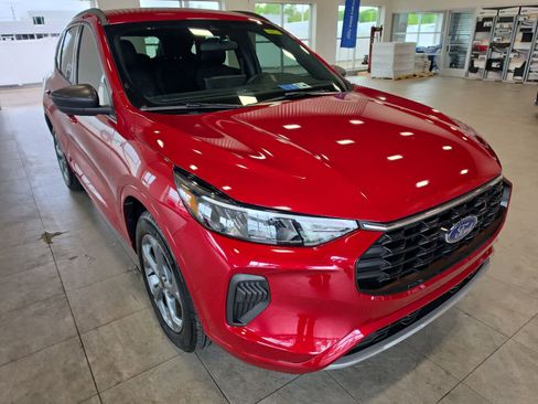 Used 2024 Ford Escape ST-Line w/ Tech Pack #1 AWD/4WD image 5