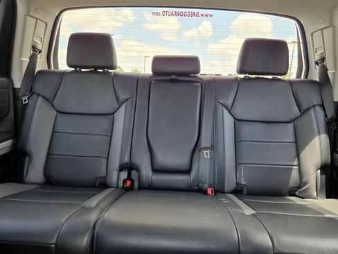 Used 2021 Toyota Tundra Limited w/ TRD Off-Road Package AWD/4WD image 10