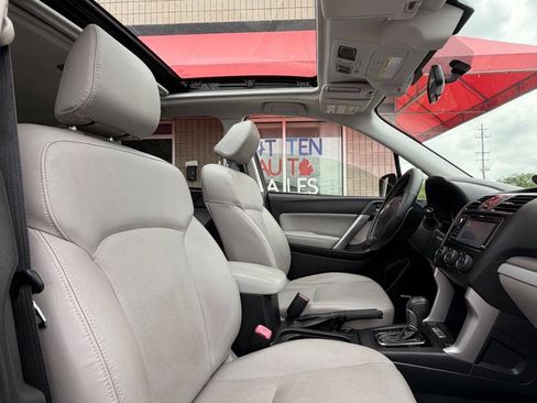 Used 2015 Subaru Forester 2.5i Touring w/ Eyesight & Navigation System AWD/4WD image 19