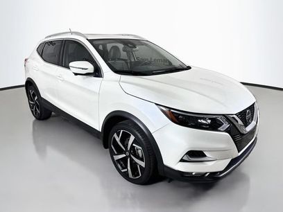 Used 2022 Nissan Rogue Sport SL w/ Premium Package