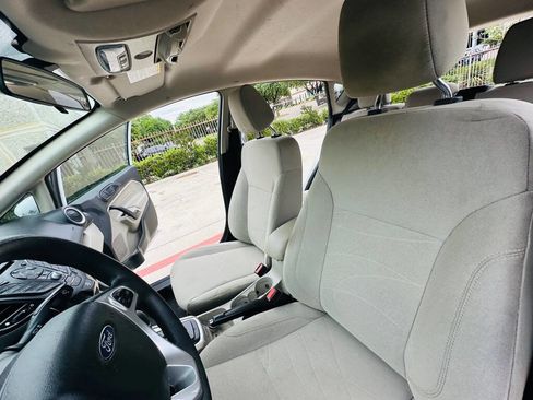 Used 2019 Ford Fiesta SE FWD image 15