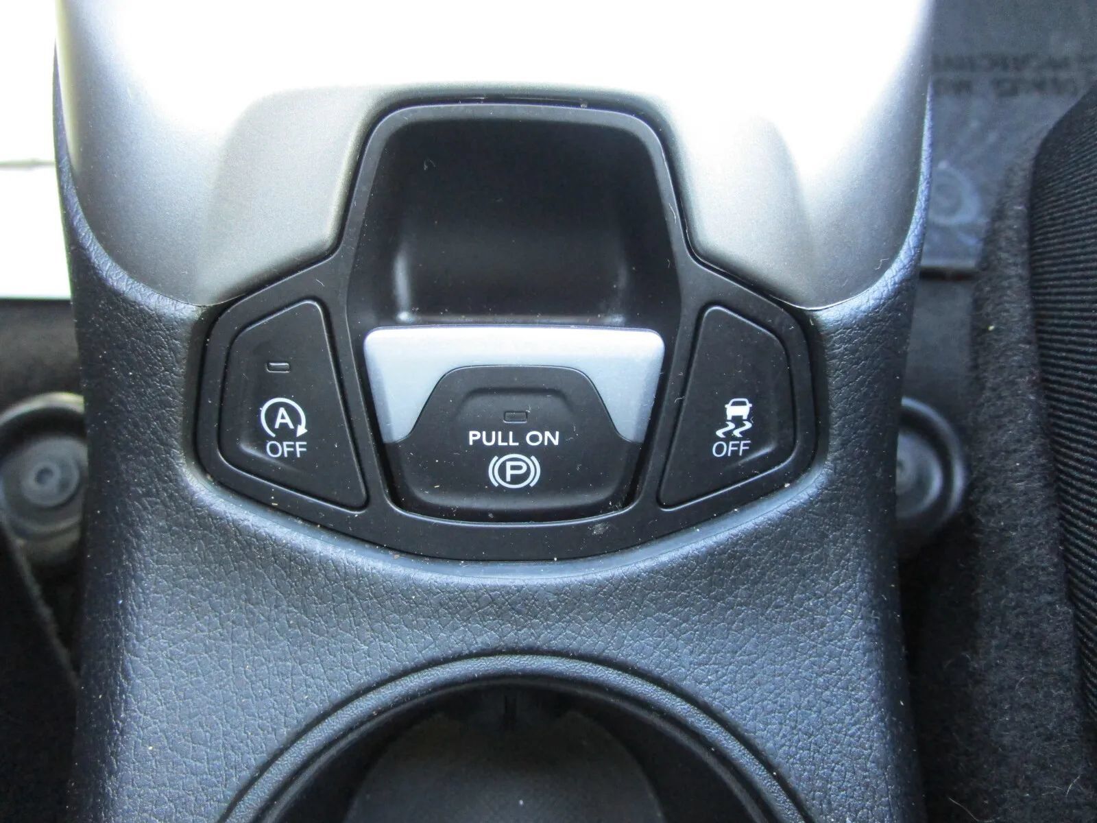Used 2018 Jeep Compass Latitude AWD/4WD image 28