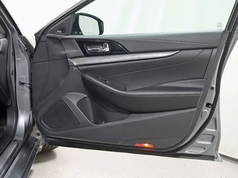 Used 2022 Nissan Maxima SL image 33