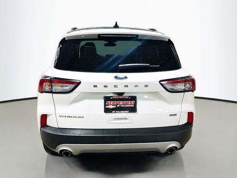Used 2022 Ford Escape Titanium w/ Titanium Premium Package FWD image 8