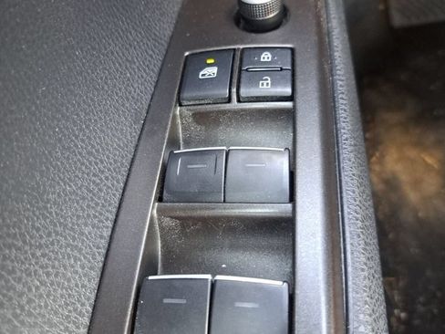 Used 2024 Toyota Camry XSE FWD image 16
