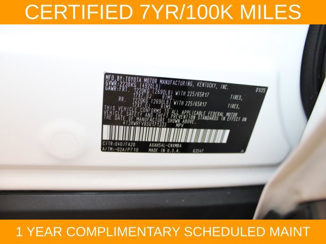 Used 2025 Toyota RAV4 XLE AWD/4WD image 25