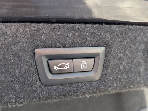 Used 2023 BMW 530i w/ M Sport Package image 17