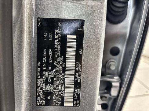 Used 2024 Lexus RX 350 Premium w/ Accessory Package (Z1) FWD image 28