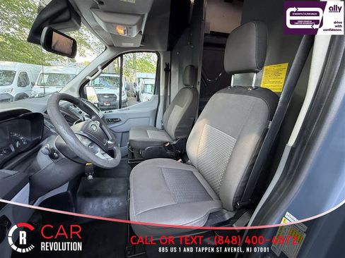 Used 2019 Ford Transit 250 148 High Roof Extended RWD image 11