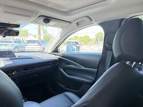 Used 2024 MAZDA CX-30 AWD 2.5 S w/ Preferred Package image 11