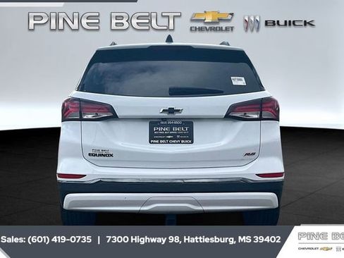 Used 2023 Chevrolet Equinox RS w/ RS Leather Package image 4
