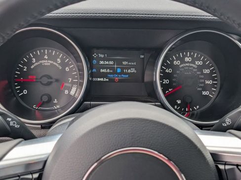 Used 2022 Ford Mustang GT Premium image 24