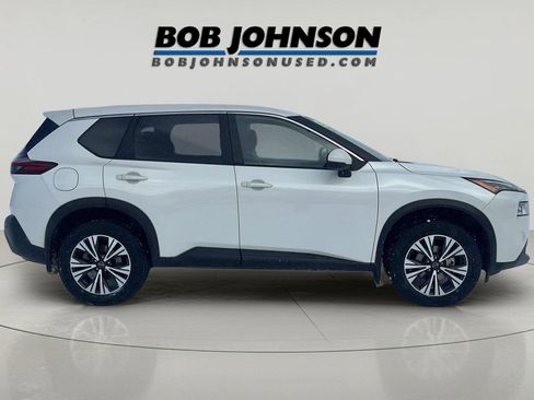 Used 2023 Nissan Rogue SV image 8