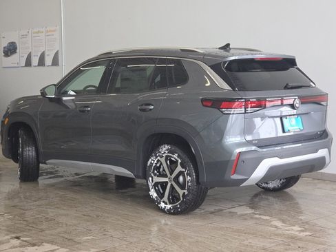 New 2026 Volkswagen Tiguan SE image 7