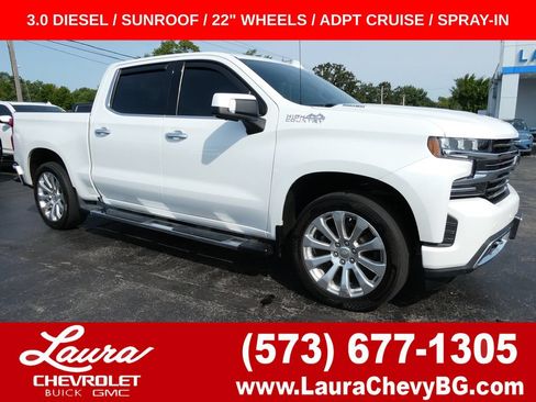 Used 2021 Chevrolet Silverado 1500 High Country w/ Technology Package AWD/4WD image 1