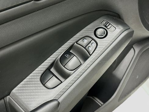 Used 2024 Nissan Altima 2.5 S image 15