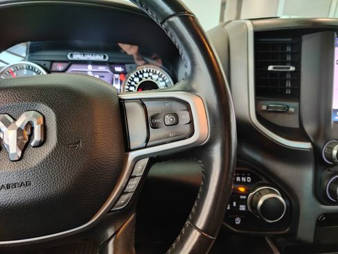 Used 2022 RAM 1500 Big Horn AWD/4WD image 18