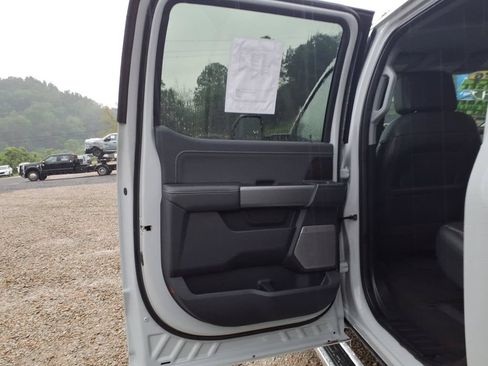 Used 2026 Ford F250 Lariat AWD/4WD image 18
