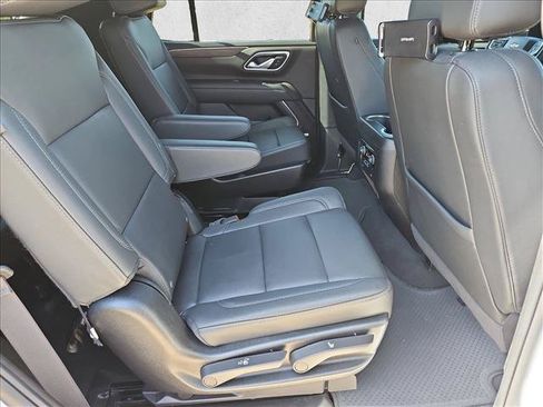 Used 2024 Chevrolet Tahoe LT w/ LT Signature Package AWD/4WD image 22