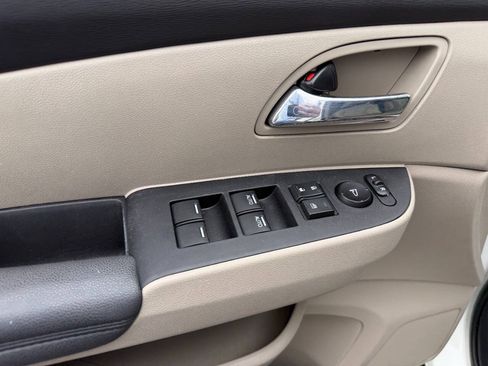 Used 2017 Honda Odyssey EX-L image 17