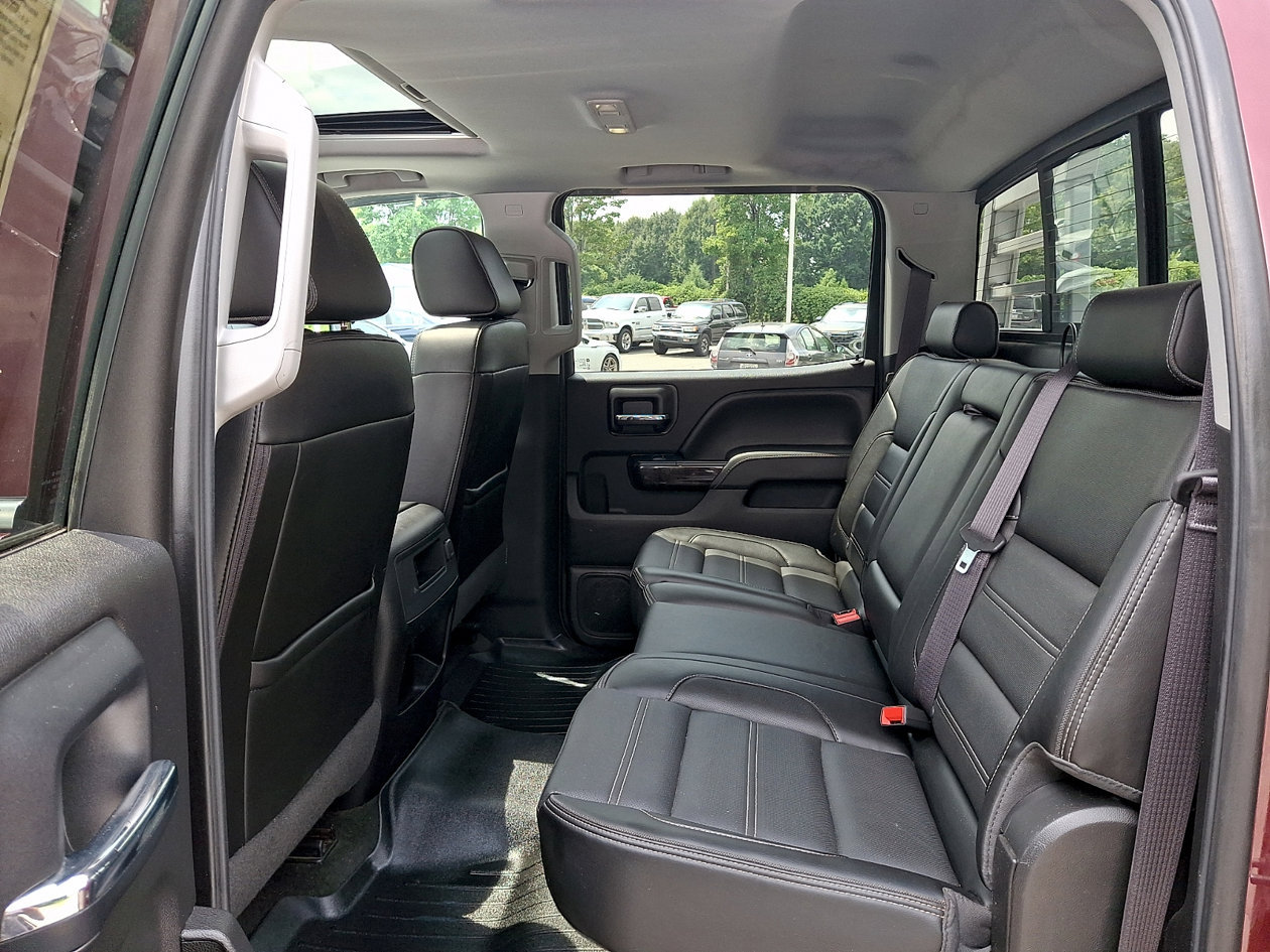 Used 2016 GMC Sierra 2500 Denali w/ Driver Alert Package AWD/4WD image 10