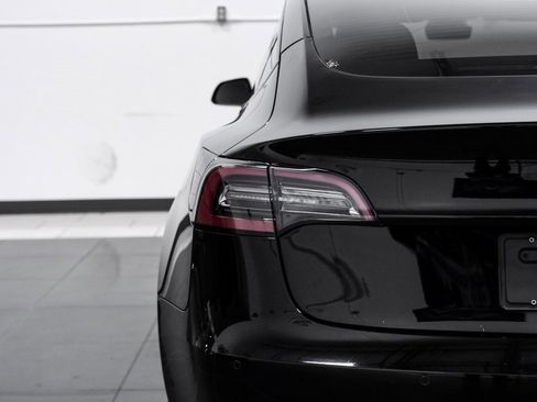 Used 2022 Tesla Model 3 Long Range image 55