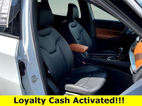 New 2025 Jeep Compass Limited image 9