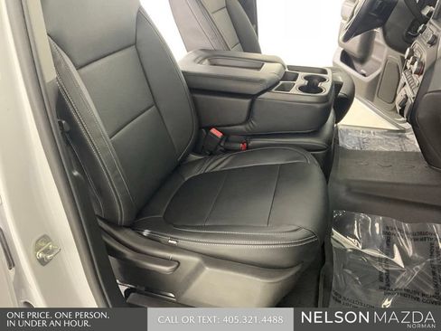 Used 2022 Chevrolet Silverado 1500 LT AWD/4WD image 28