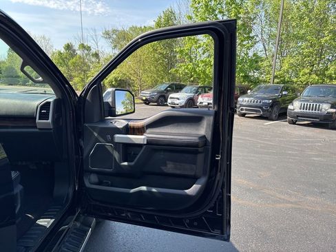 Used 2019 Ford F150 Lariat AWD/4WD image 43