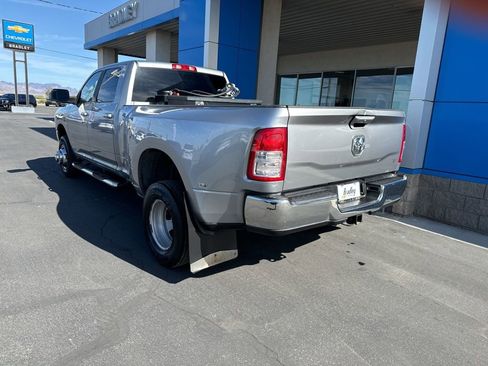 Used 2020 RAM 3500 Big Horn w/ Level 1 Equipment Group AWD/4WD image 8