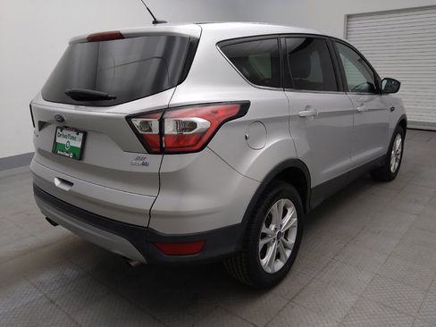 Used 2017 Ford Escape SE AWD/4WD image 9