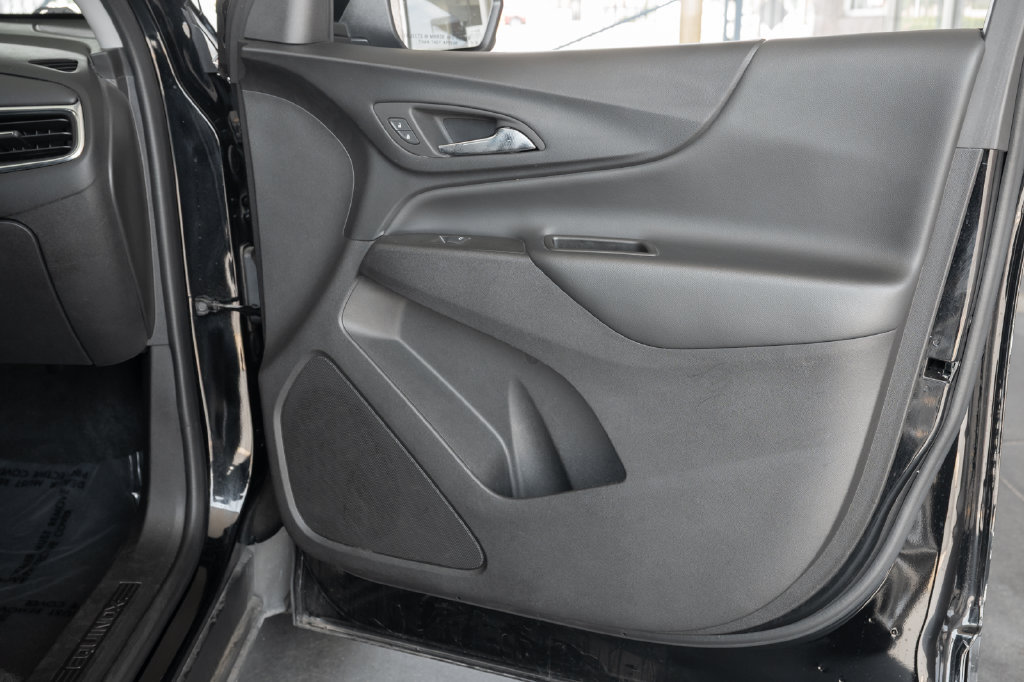 Used 2024 Chevrolet Equinox LT AWD/4WD image 44