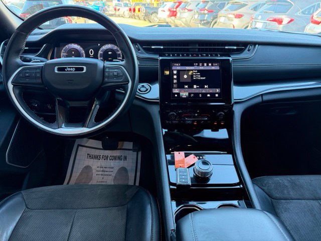 Used 2021 Jeep Grand Cherokee L Laredo AWD/4WD image 14