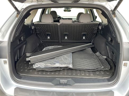 Certified 2021 Subaru Outback Premium image 6